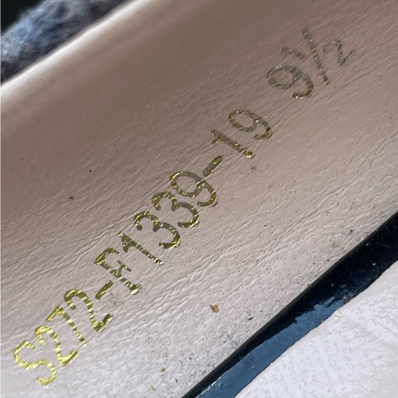 VIVI Gray Snakeskin Heels Size 9.5 - Picture 3 of 12